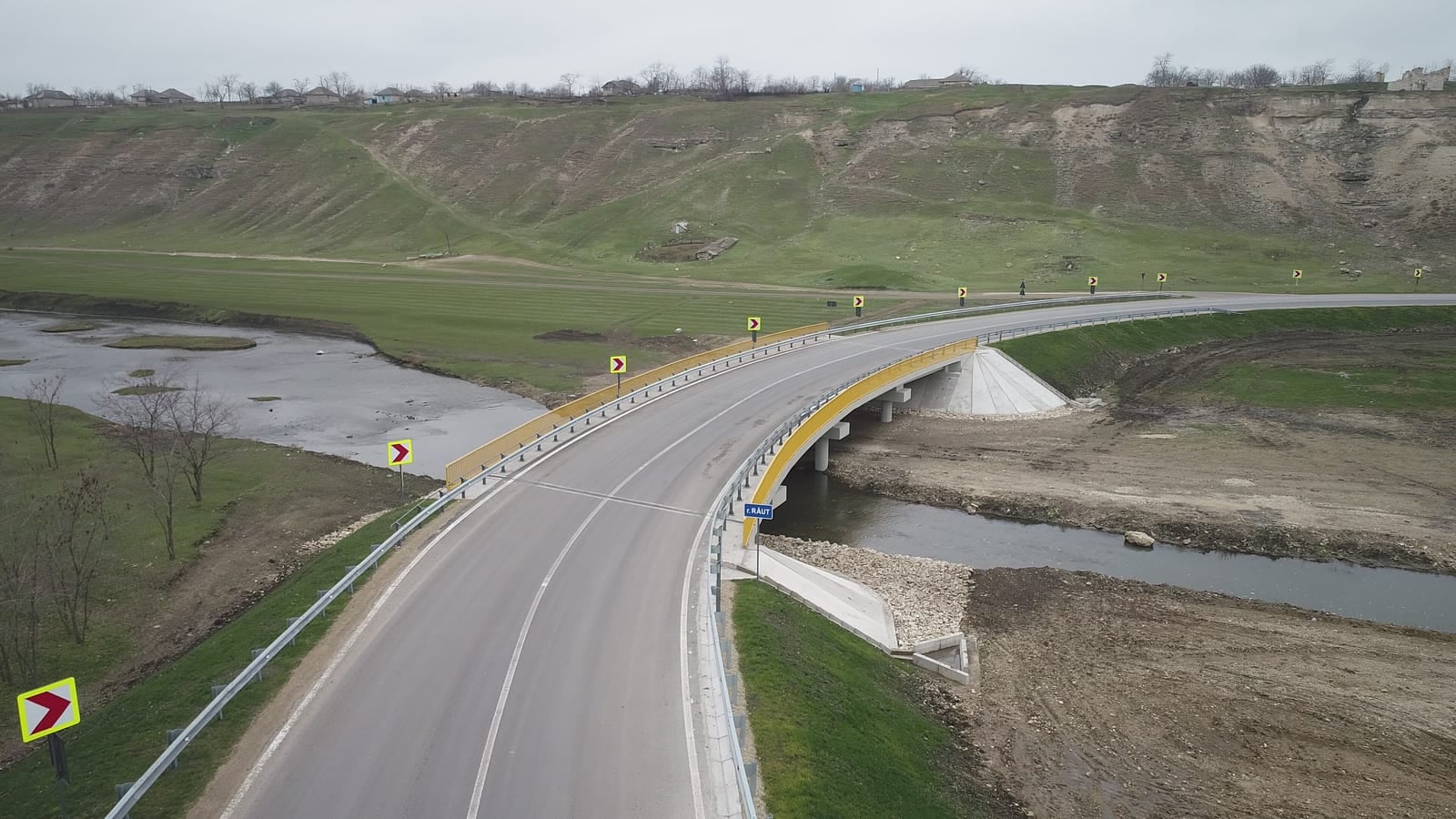 G52 bridge — Răut — photo 6